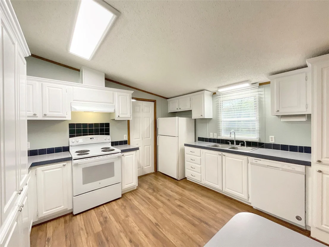 Photo of 3854 County Road 2604