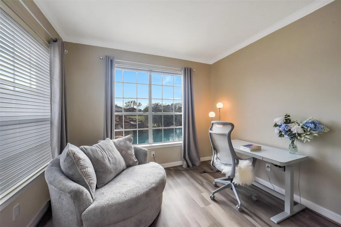 Photo of 24403 Falcon Point Drive