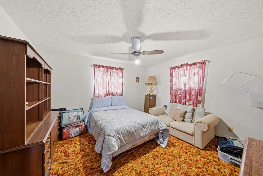 Photo of 1124 Estate Drive