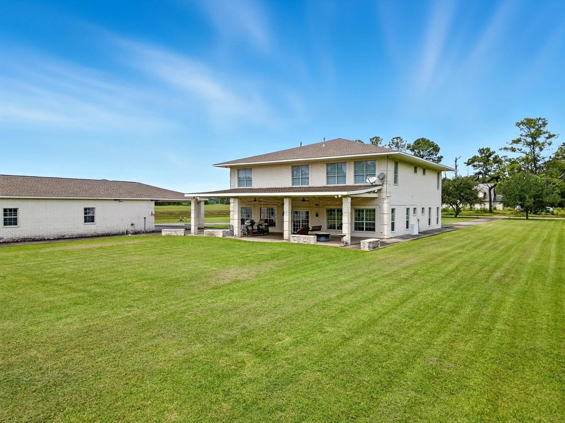 Photo of 15402 Long Road