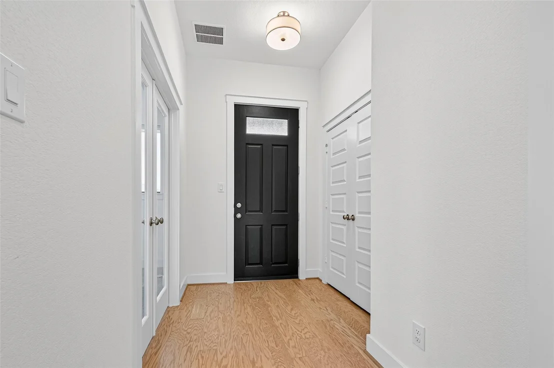 Photo of 15118 Tenacious Drive
