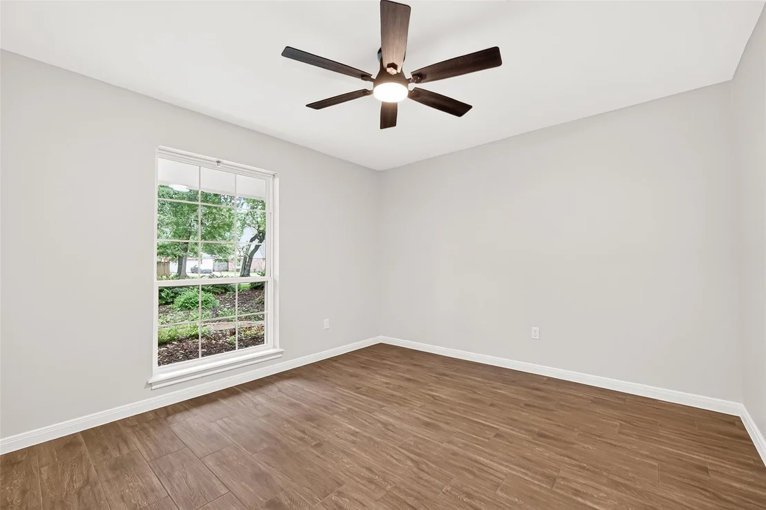Photo of 247 Castlewood Drive