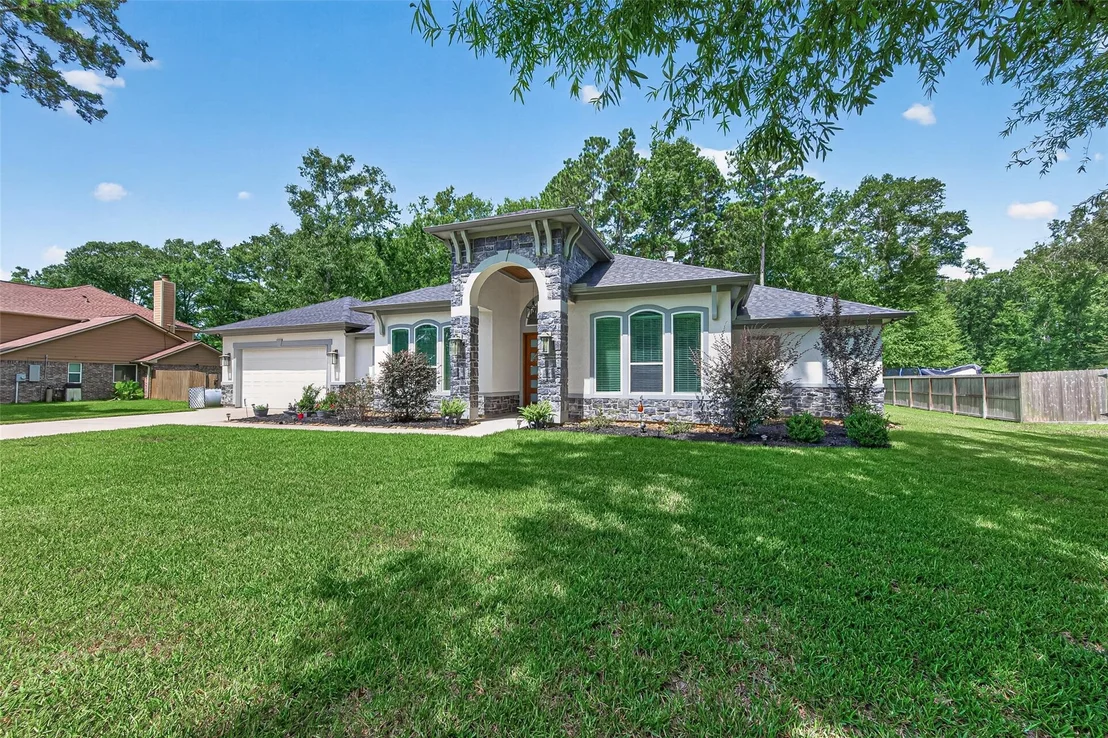Photo of 27615 Concho Drive
