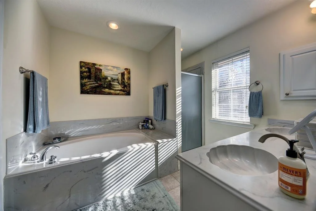 Photo of 1402 Yager Drive
