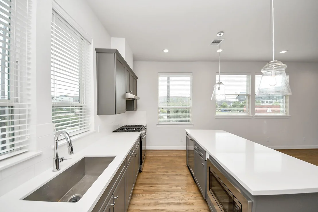 Photo of 2719 Clinton Drive