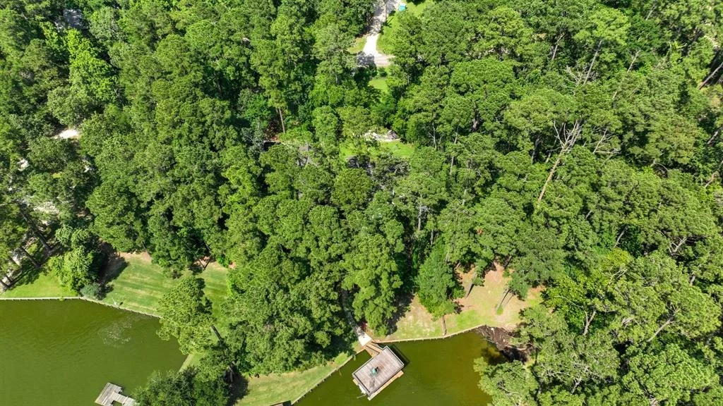 Photo of 1251 Lakeview Estates Drive
