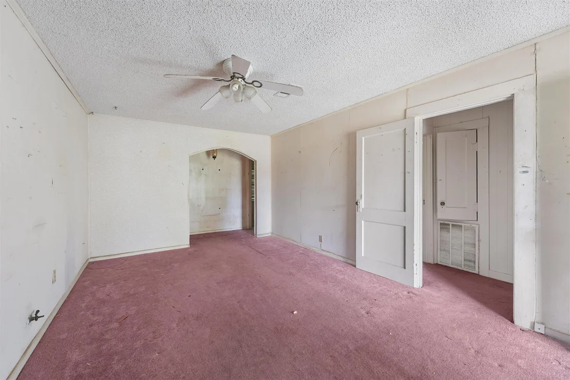 Photo of 121 Lake Road