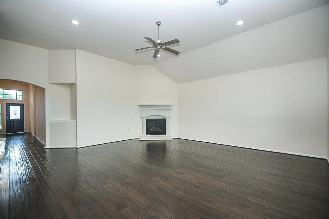 Photo of 9503 Wheatfield Lane