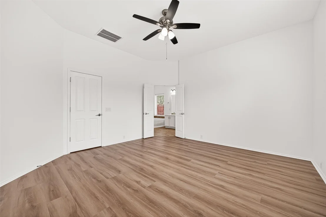Photo of 5422 Lacey Oak Meadow Drive