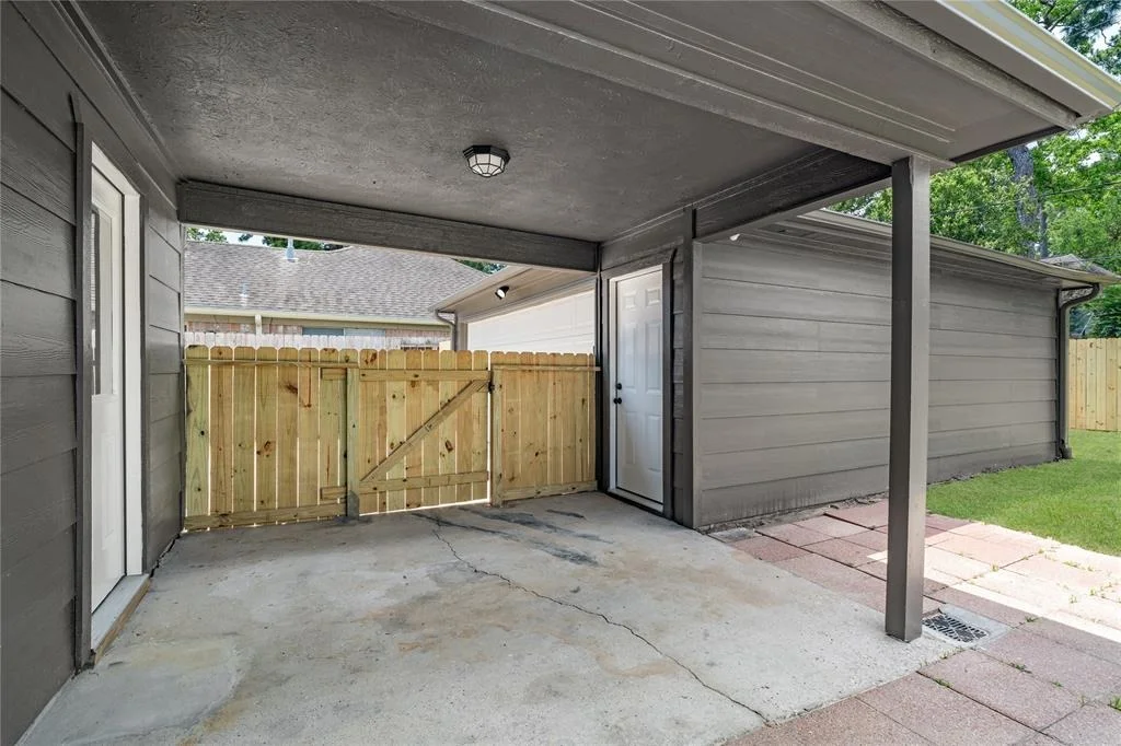 Photo of 5514 Summerfield Lane