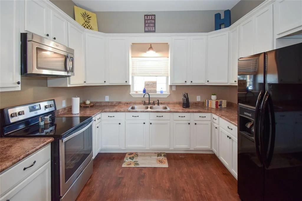 Photo of 240 Pr 6185
