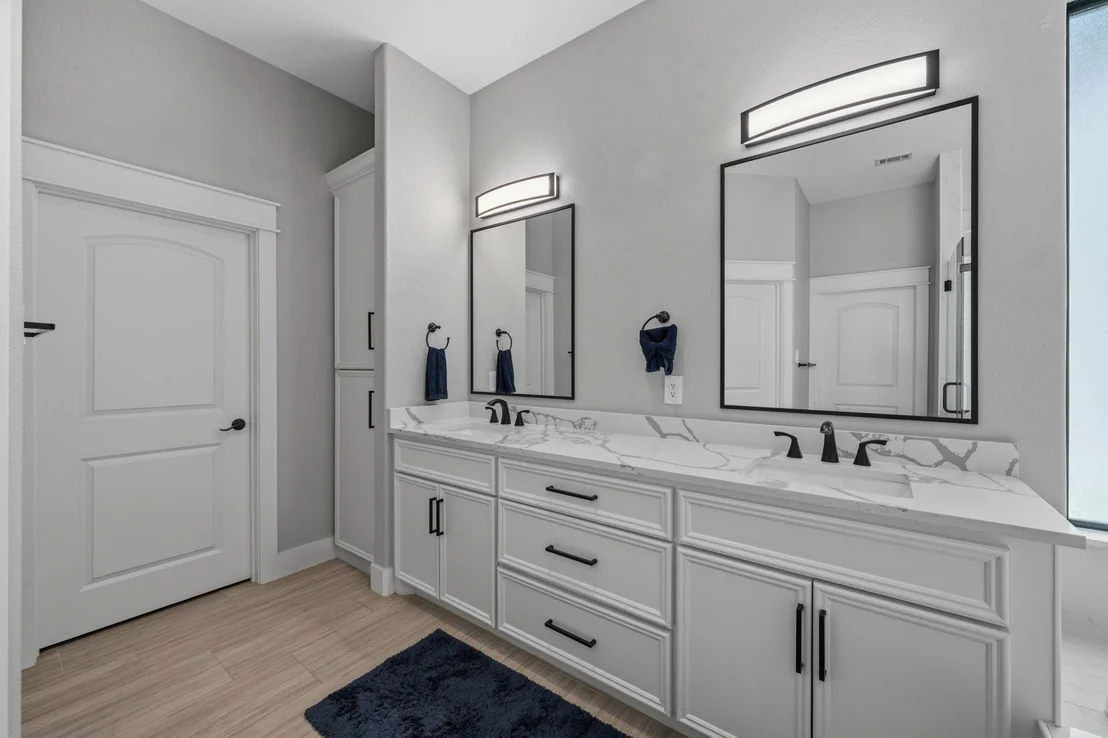 Photo of 13211 Doral Circle
