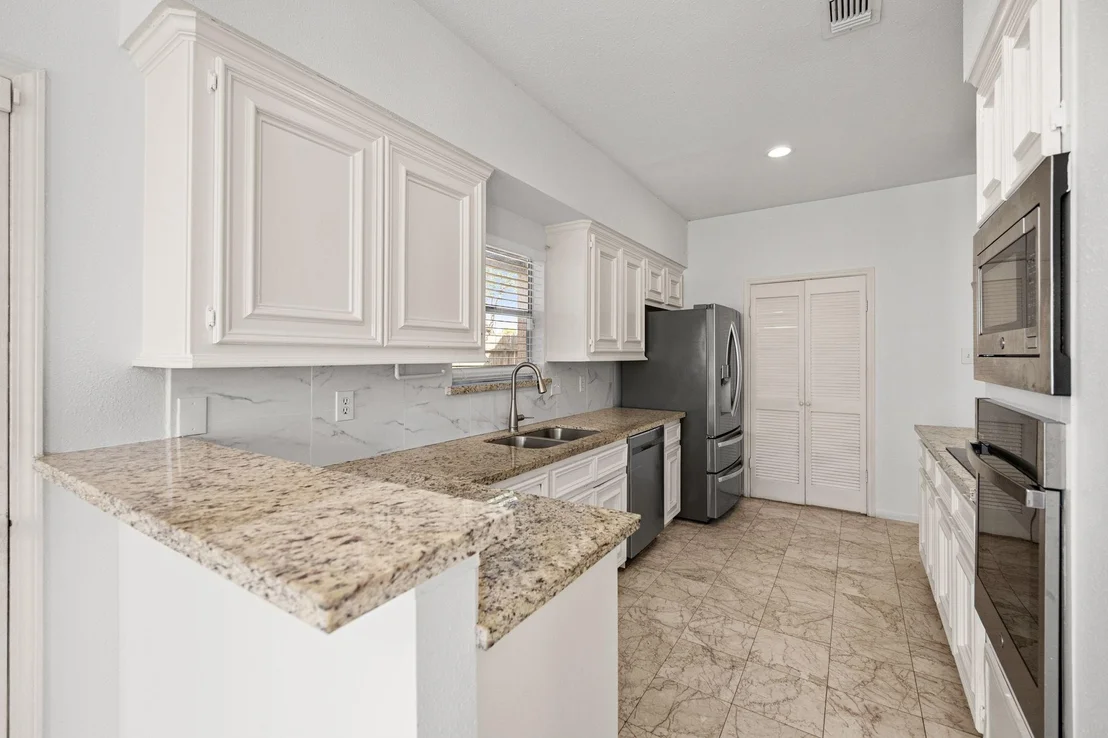 Photo of 8043 Oceanside Drive