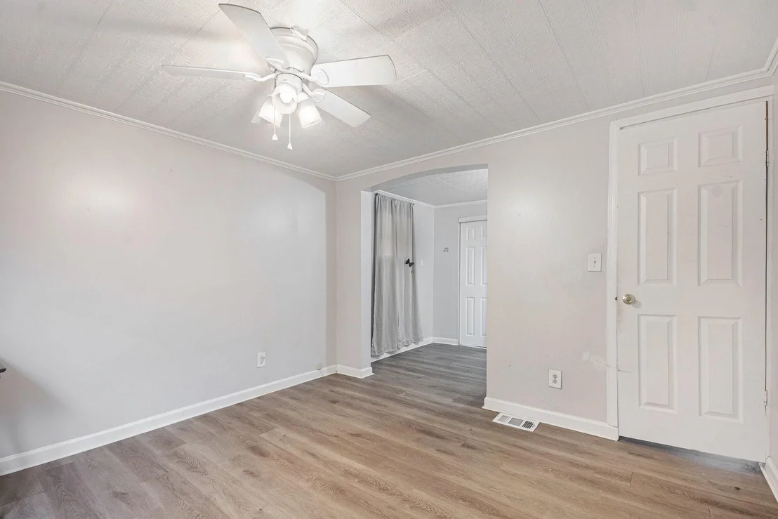 Photo of 411 Avenue G
