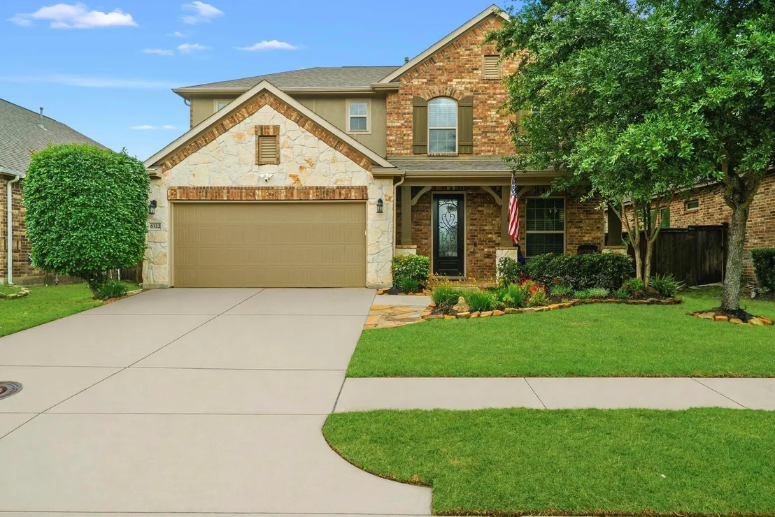 Photo of 6322 Wolf Run Drive