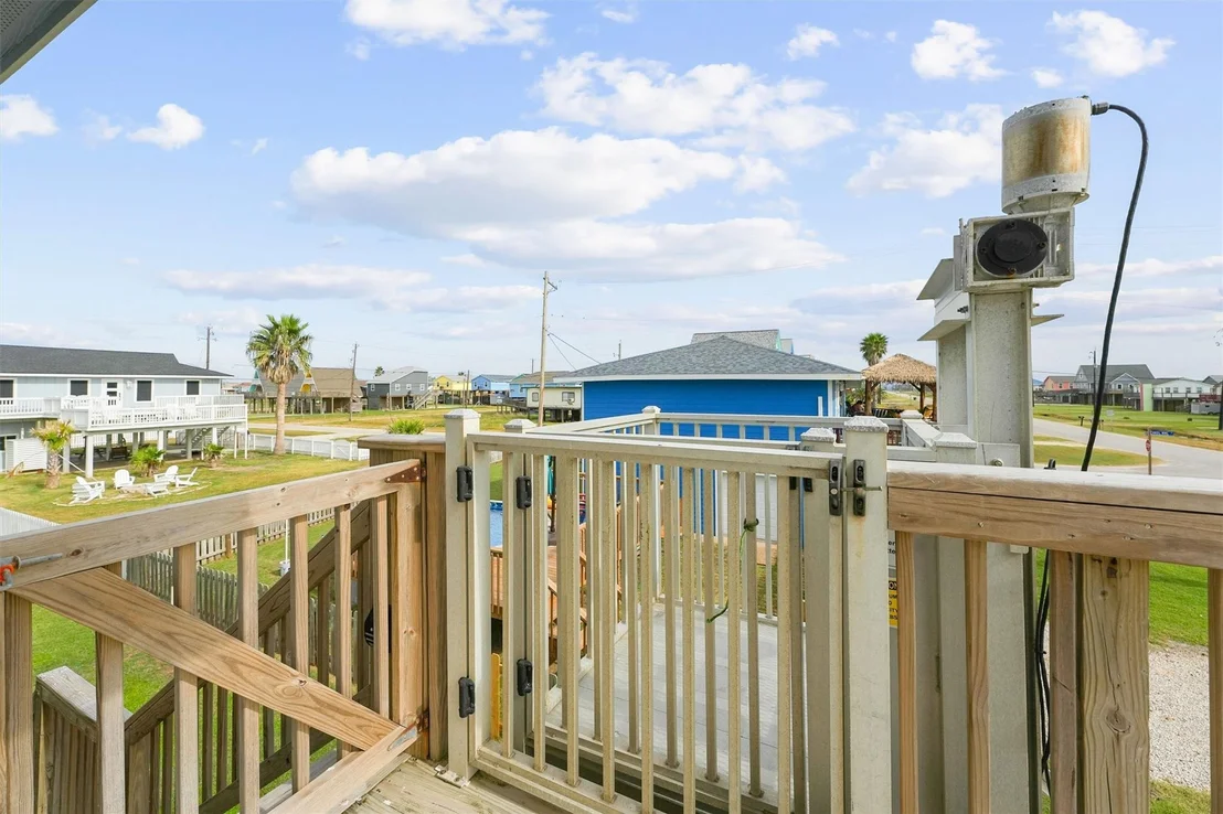 Photo of 904 Surf Drive