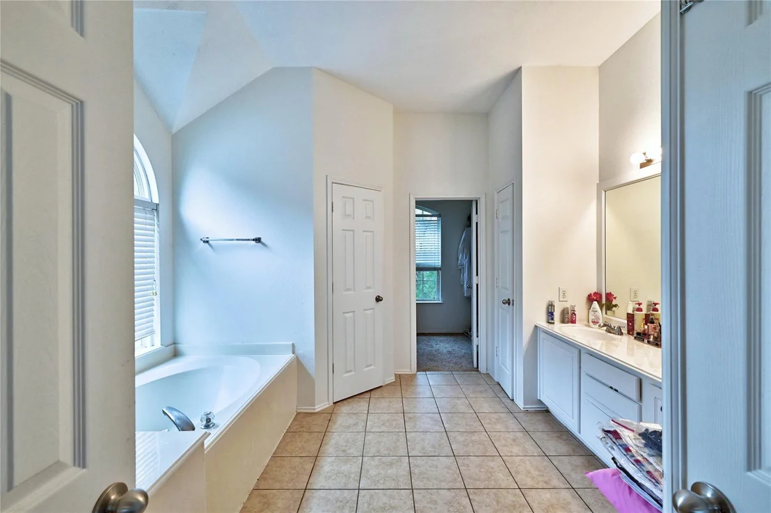 Photo of 11819 Leaf Oak Drive