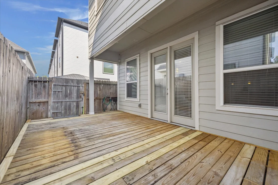 Photo of 3717 Oakroc Grv