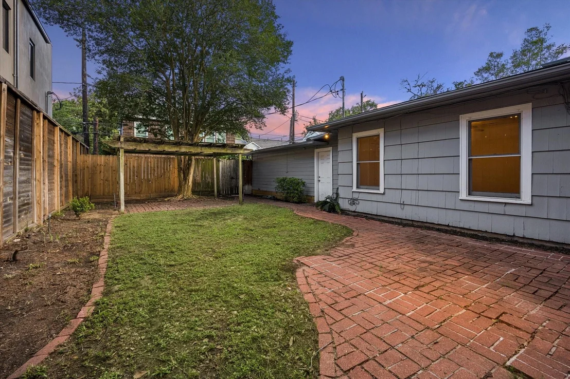 Photo of 1931 Bissonnet Street