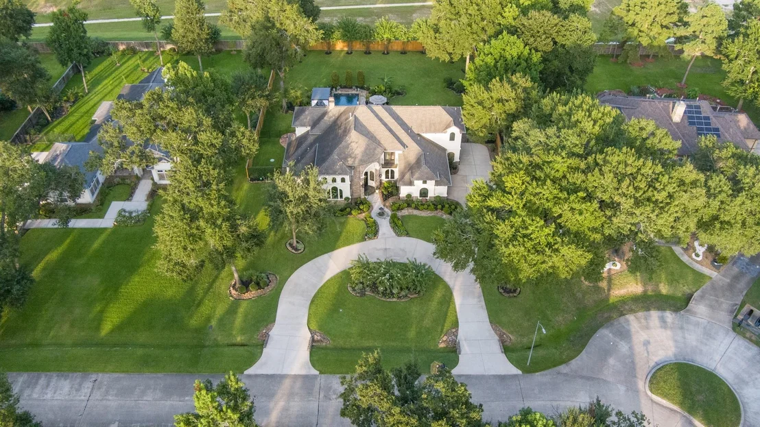Photo of 17108 Lakeway Park