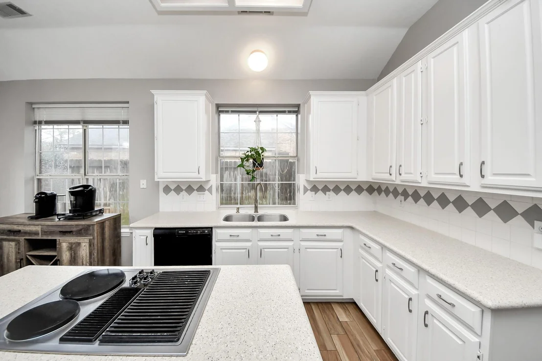 Photo of 1406 Lamplight Trail Drive