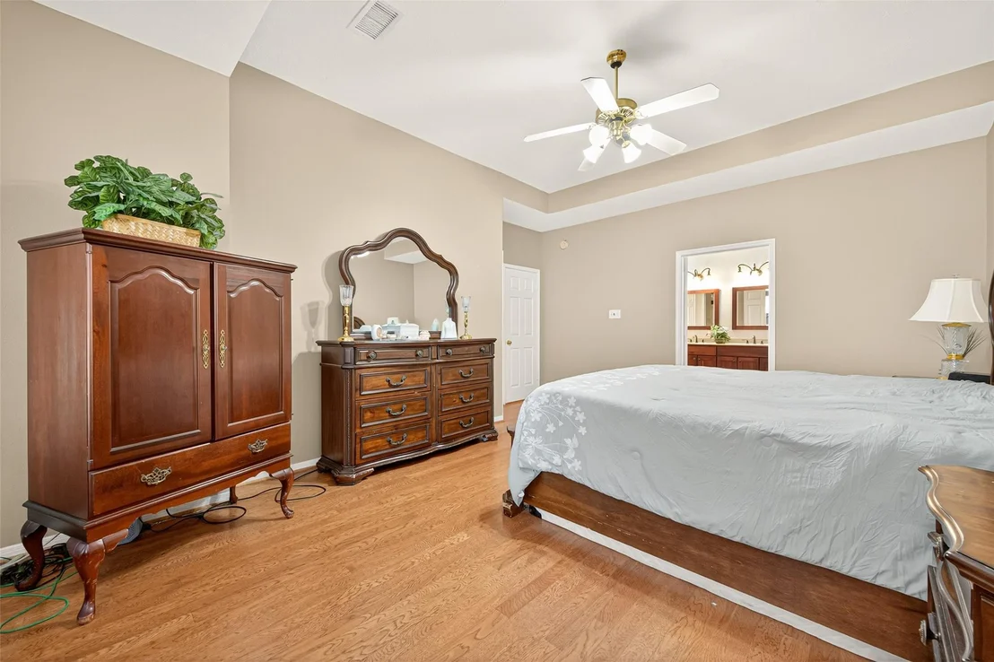 Photo of 10702 Fallsbridge Drive