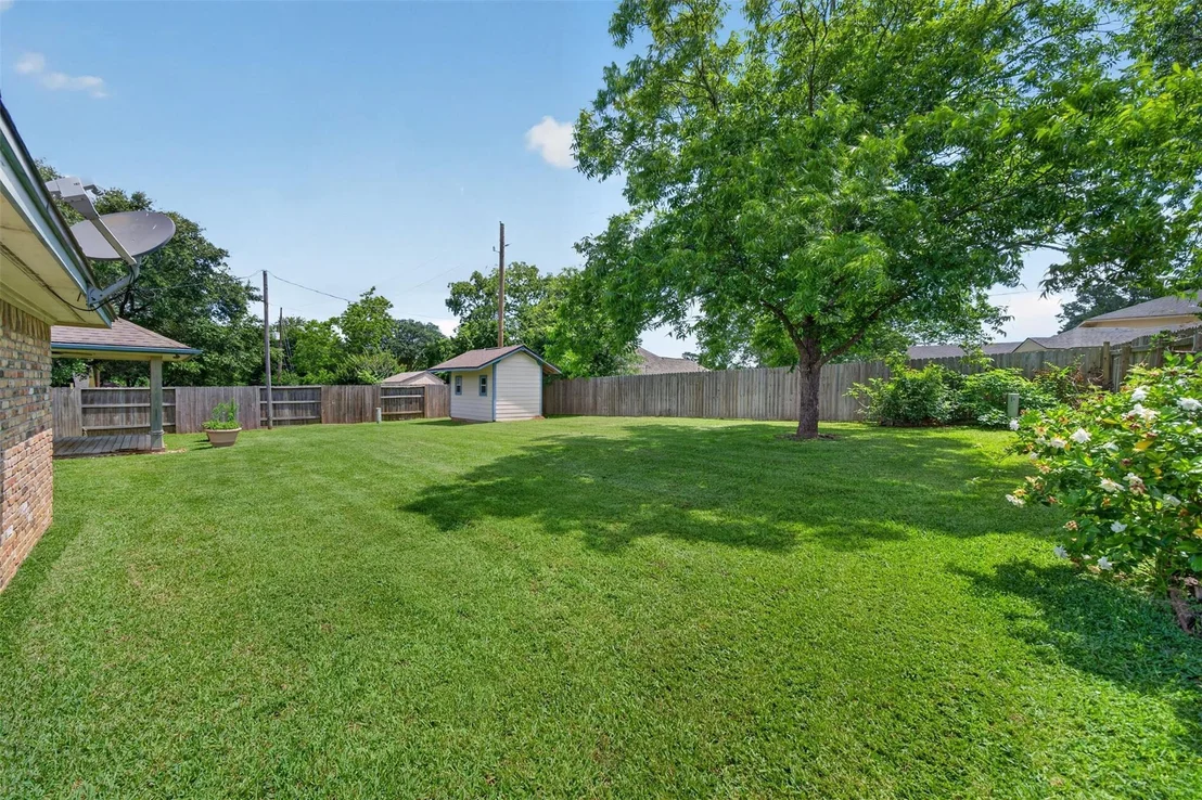 Photo of 214 Amarillo Drive