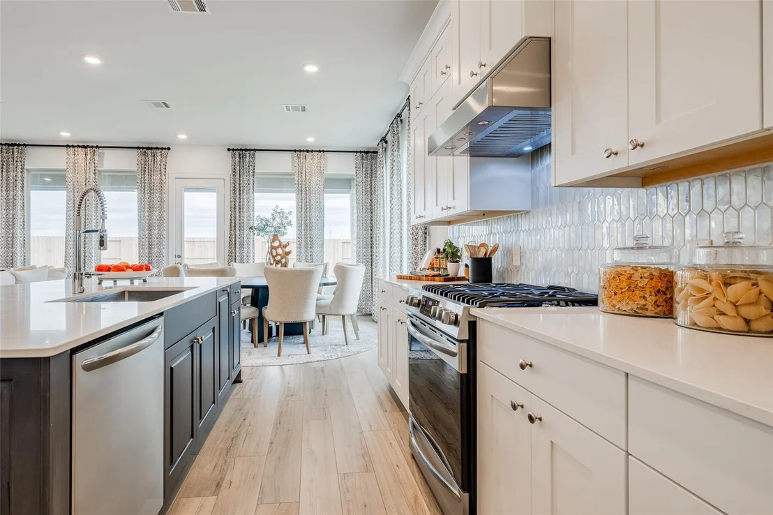 Photo of 31006 Peony Place Drive