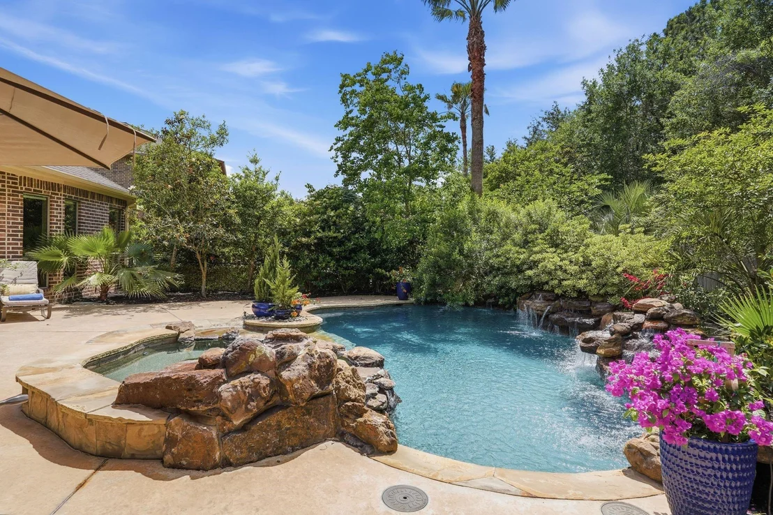 Photo of 147 W Crystal Canyon Circle