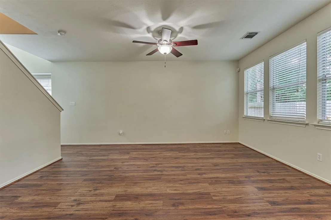 Photo of 11 Summerhaze Circle
