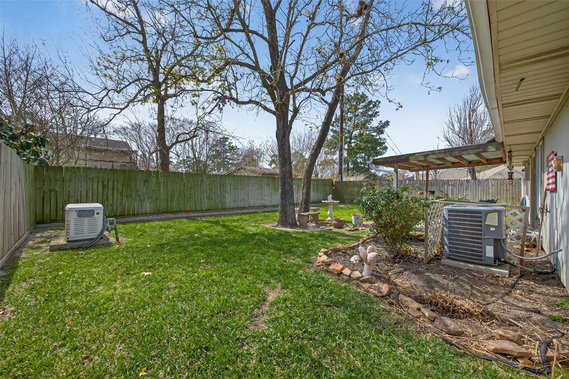 Photo of 3639 Nutwood Lane