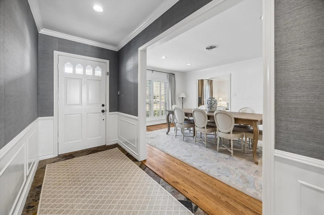 Photo of 2511 Briarmead Drive