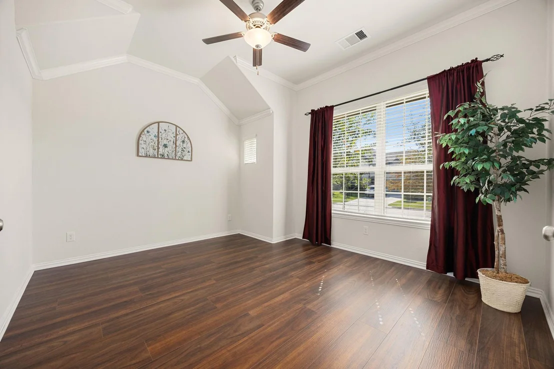 Photo of 1573 Ancient Oak Lane