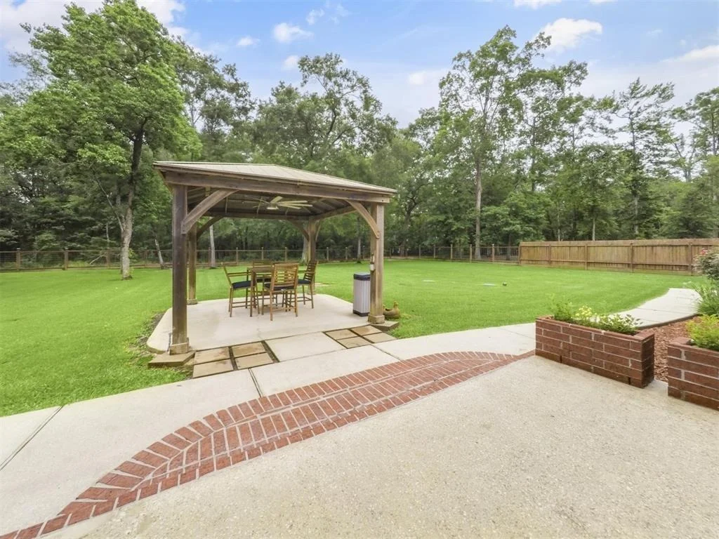 Photo of 11987 White Oak Crossing