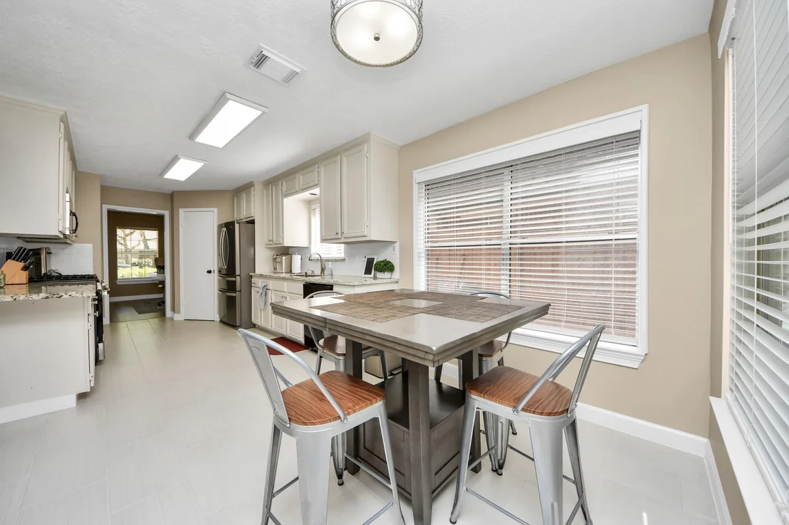 Photo of 2506 Foxden Drive