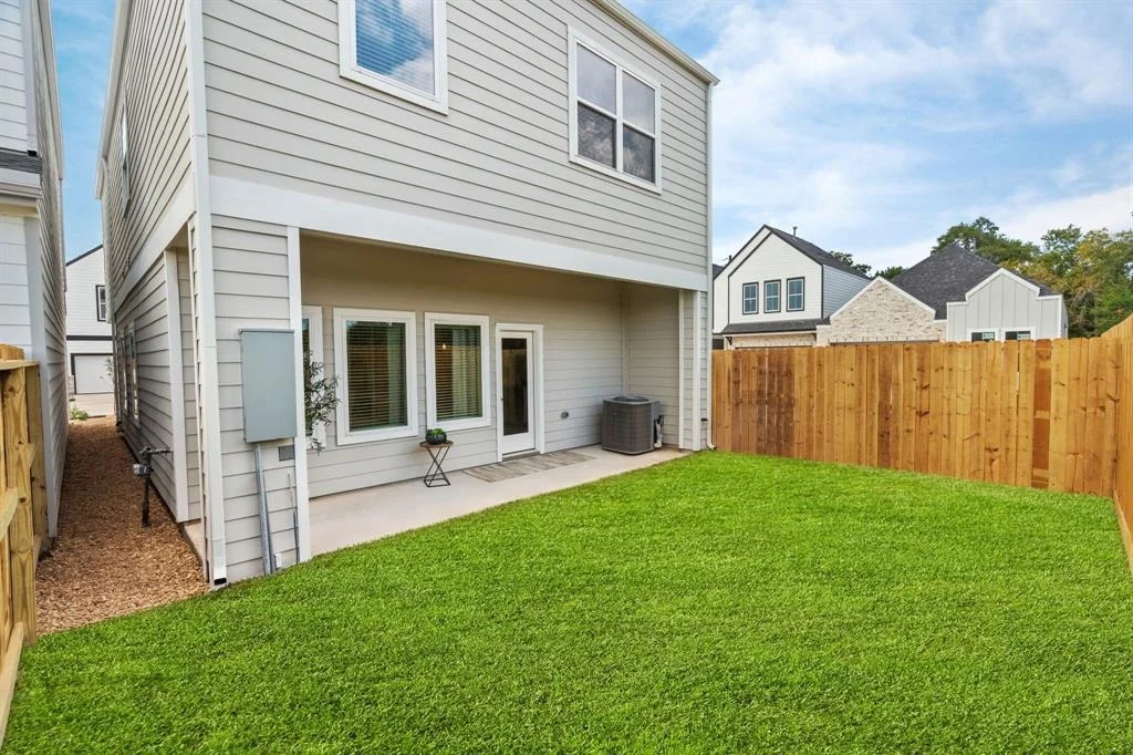Photo of 11305 Stonework Grove Lane