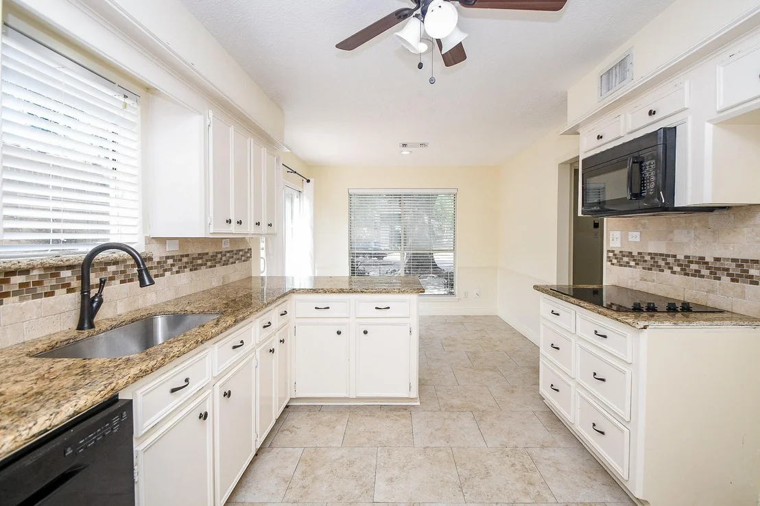 Photo of 4045 Heathersage Drive