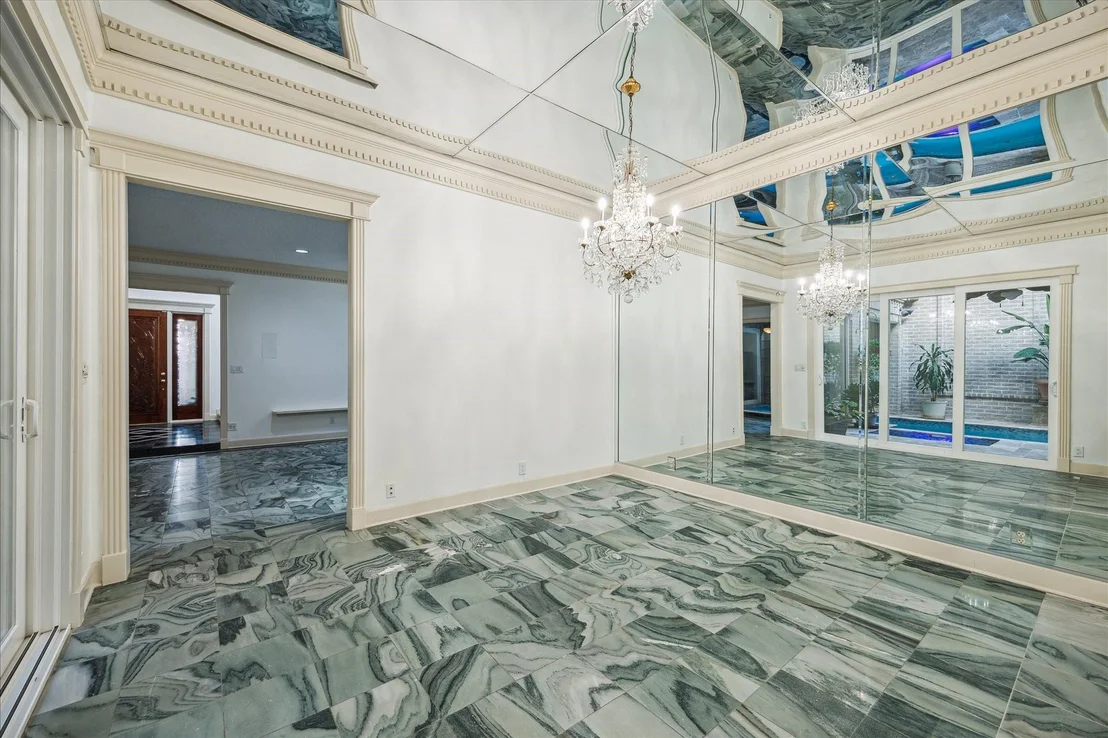 Photo of 45 Bayou Pointe Drive