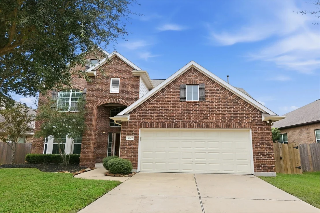Photo of 4202 Misty Waters Lane