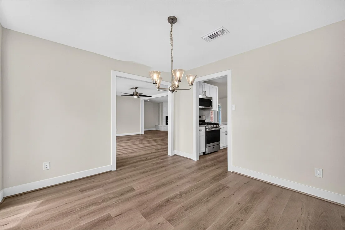 Photo of 401 Shirleen Drive