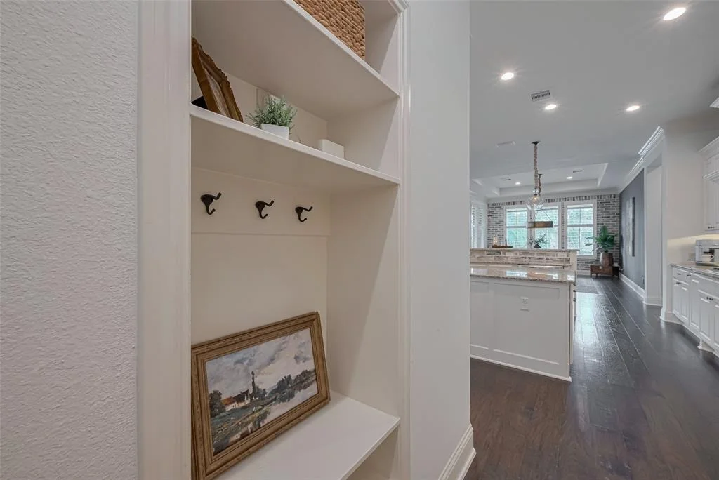 Photo of 7 Edgemont Court