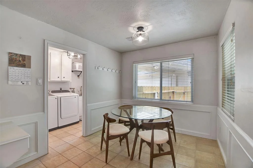 Photo of 11514 Chevy Chase Drive