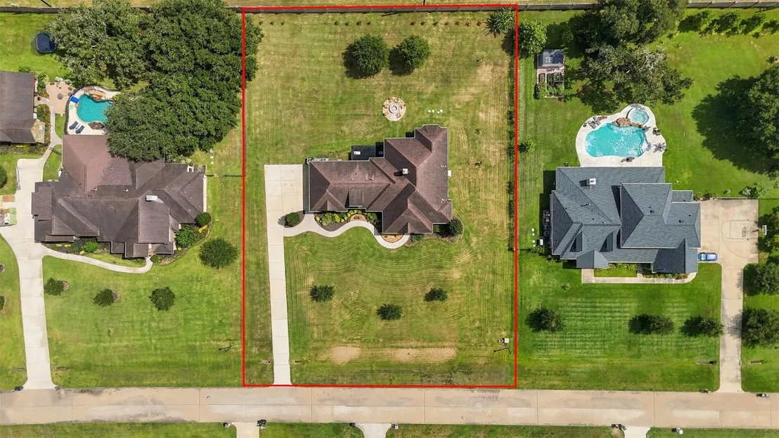 Photo of 8518 Lofty Pines