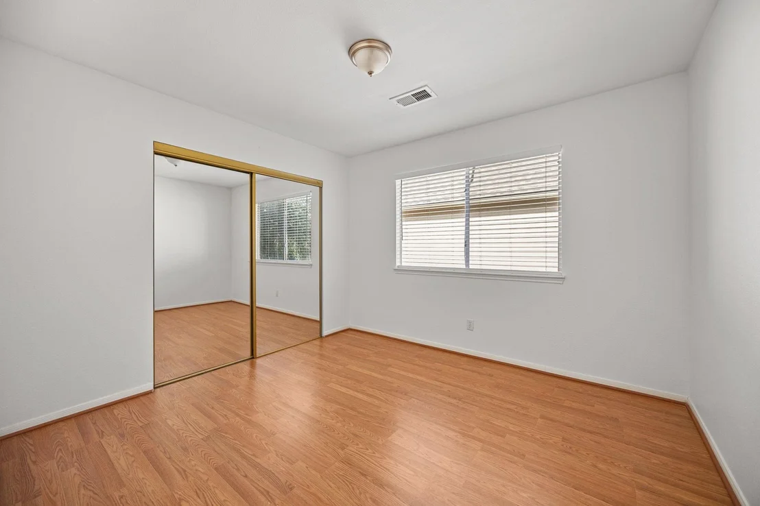Photo of 8043 Oceanside Drive