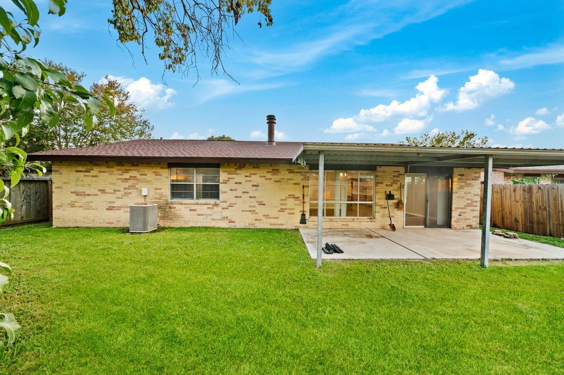 Photo of 8354 Carriage Creek Drive