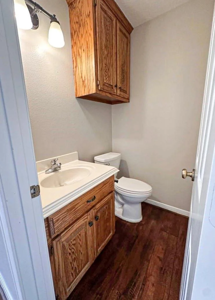 Photo of 301 Williamsburg Avenue