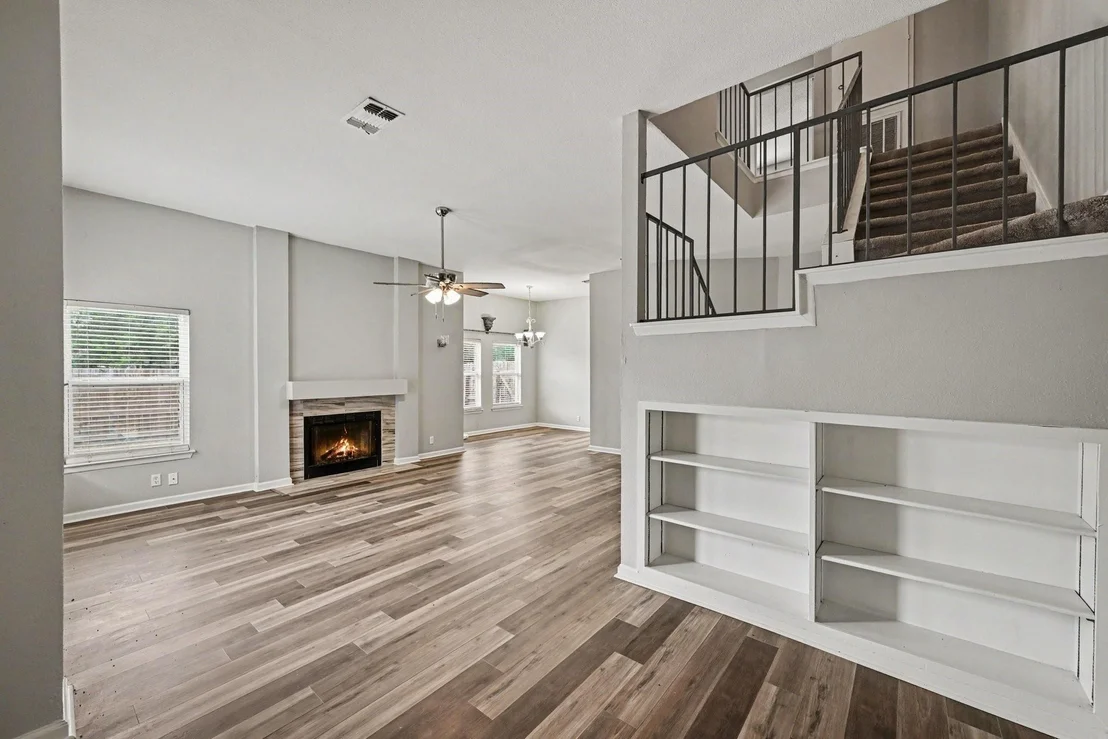 Photo of 8404 Forest Ridge Drive