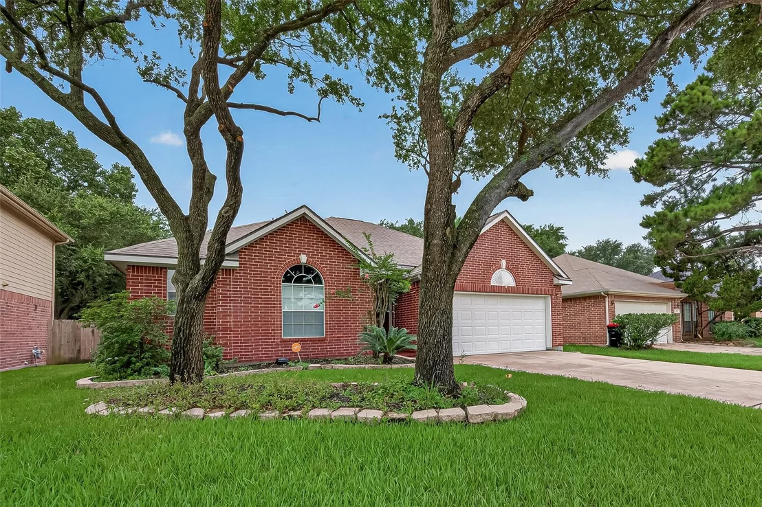 Photo of 14531 Chestnut Falls Drive