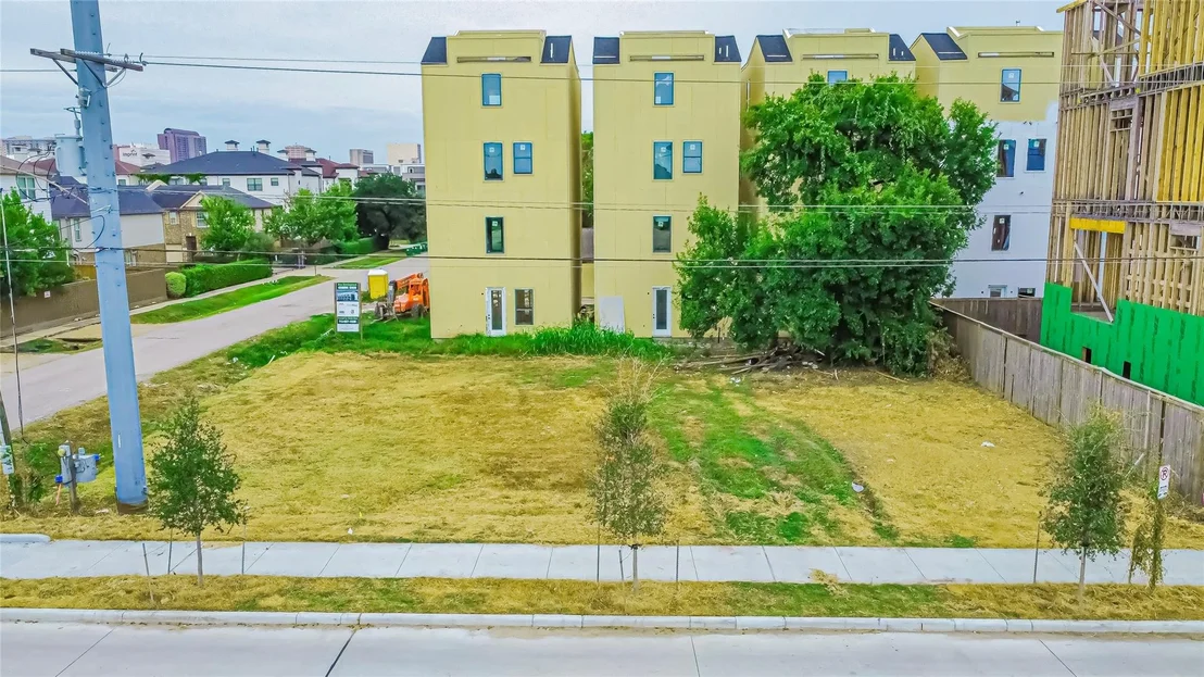 Photo of 3003 Bering Drive