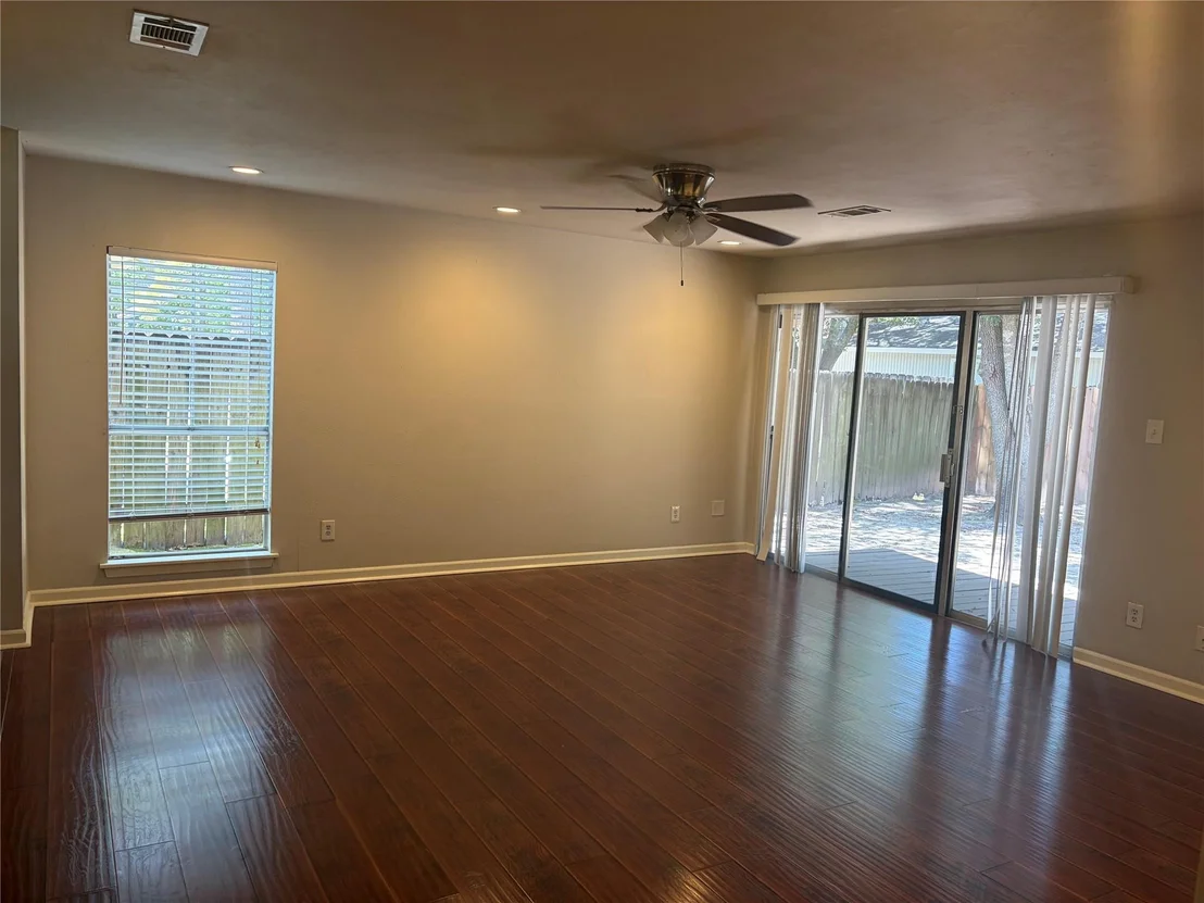 Photo of 9 Wolfhound Lane
